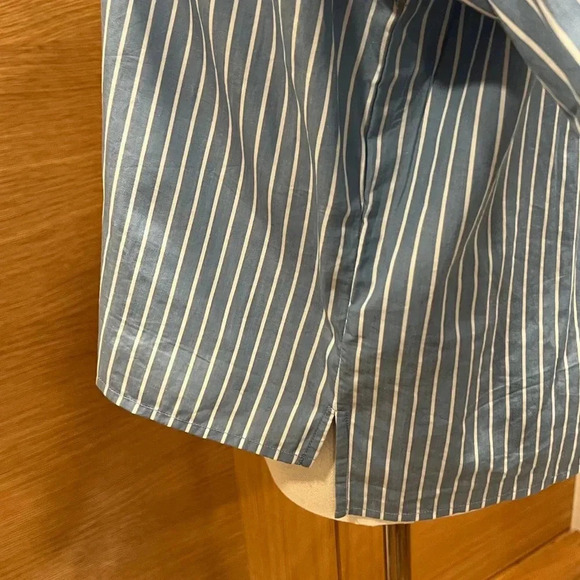 J. CREW | Relaxed-fit Cropped | Cotton Poplin | Shirt | Size 4 | NWT - Picture 5 of 10